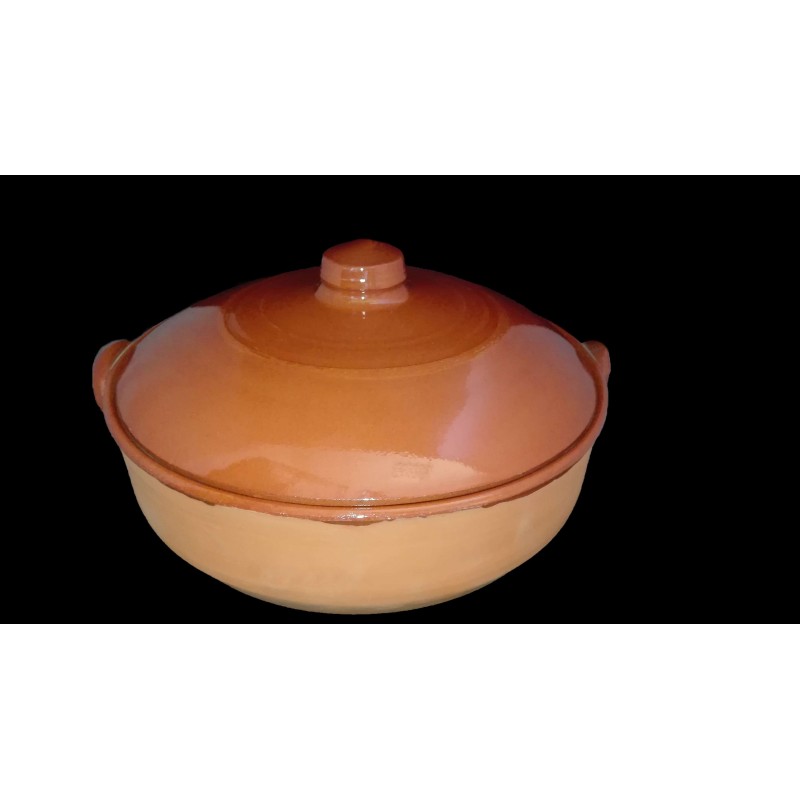 CAZUELA CON TAPA 28CM.