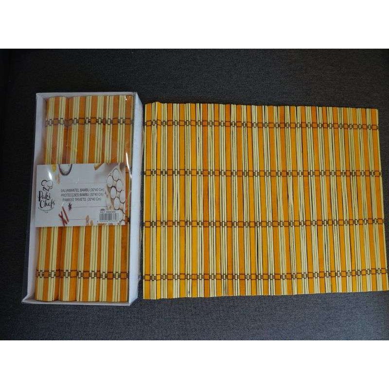 SET 4 SALAVAMANTELES BAMBU 30X40CM.               