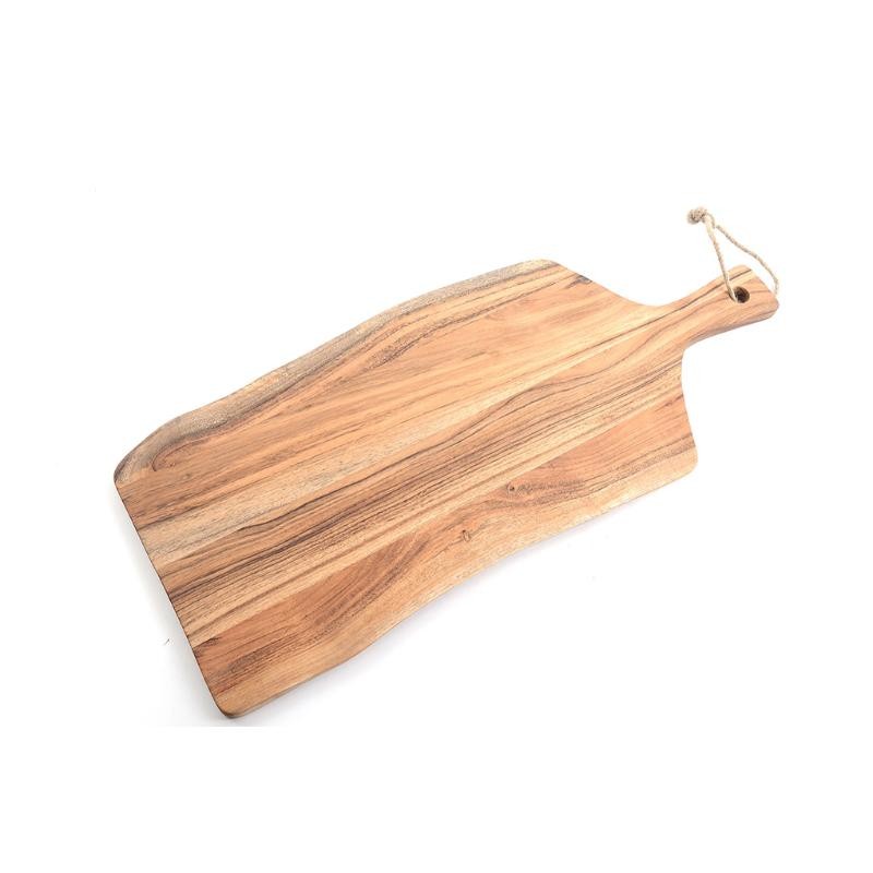 TABLA DE CORTE MAD CON MANGO YUTE Y CUERDA 60.5X25 CM